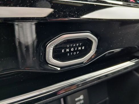 New 2026 Jeep Grand Cherokee L Limited AWD/4WD image 25