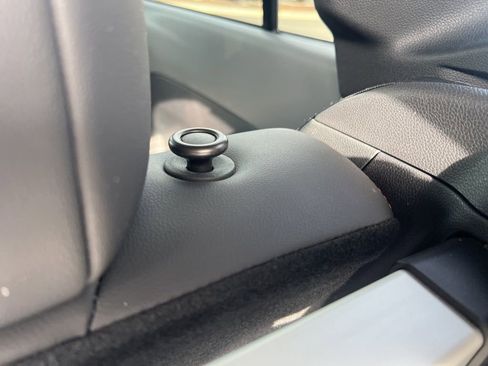 Certified 2024 Subaru Crosstrek 2.5i Limited image 44