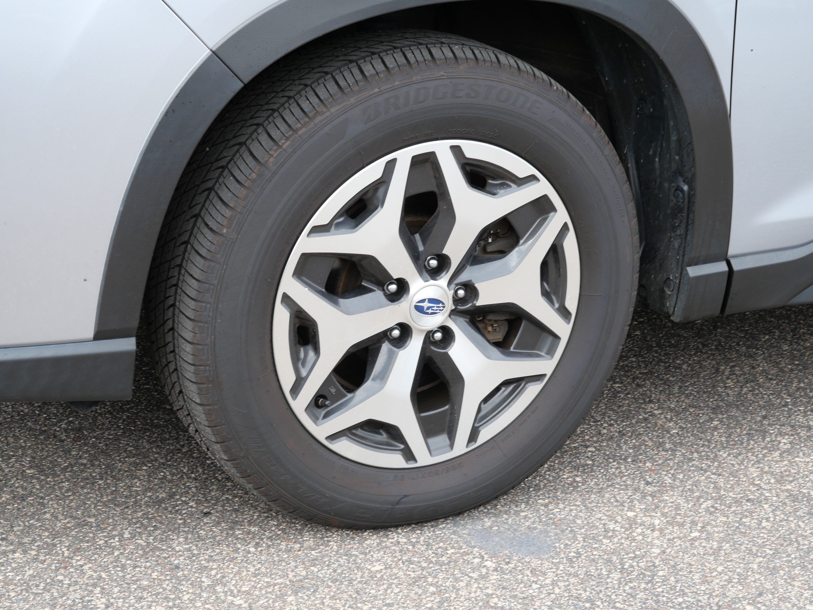 Used 2023 Subaru Forester Premium AWD/4WD image 3