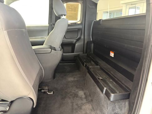 Used 2021 Toyota Tacoma SR RWD image 24
