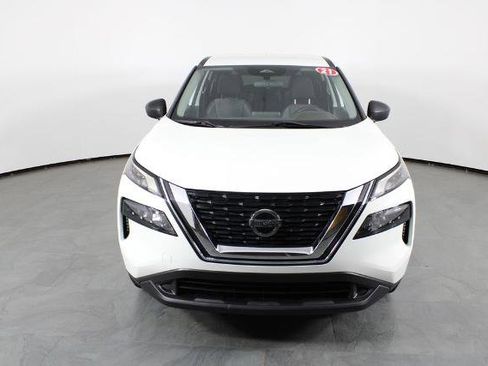 Certified 2021 Nissan Rogue S image 14