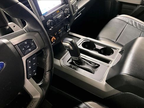 Used 2019 Ford F150 Raptor image 14