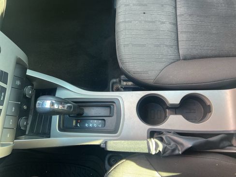 Used 2009 Ford Focus SE image 17