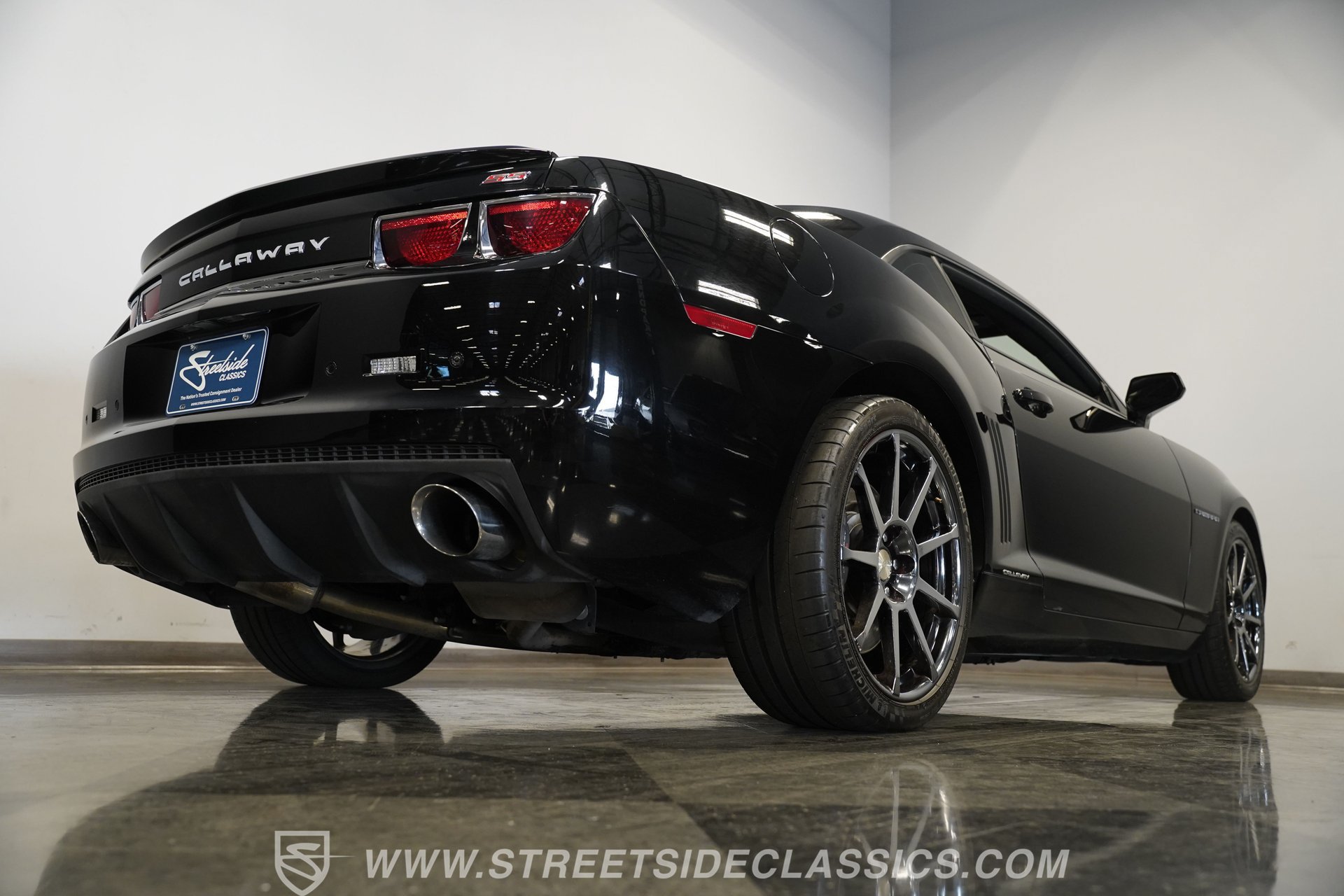 Used 2011 Chevrolet Camaro SS w/ RS Package RWD image 30