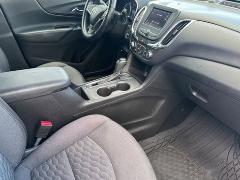 Used 2020 Chevrolet Equinox LT image 17