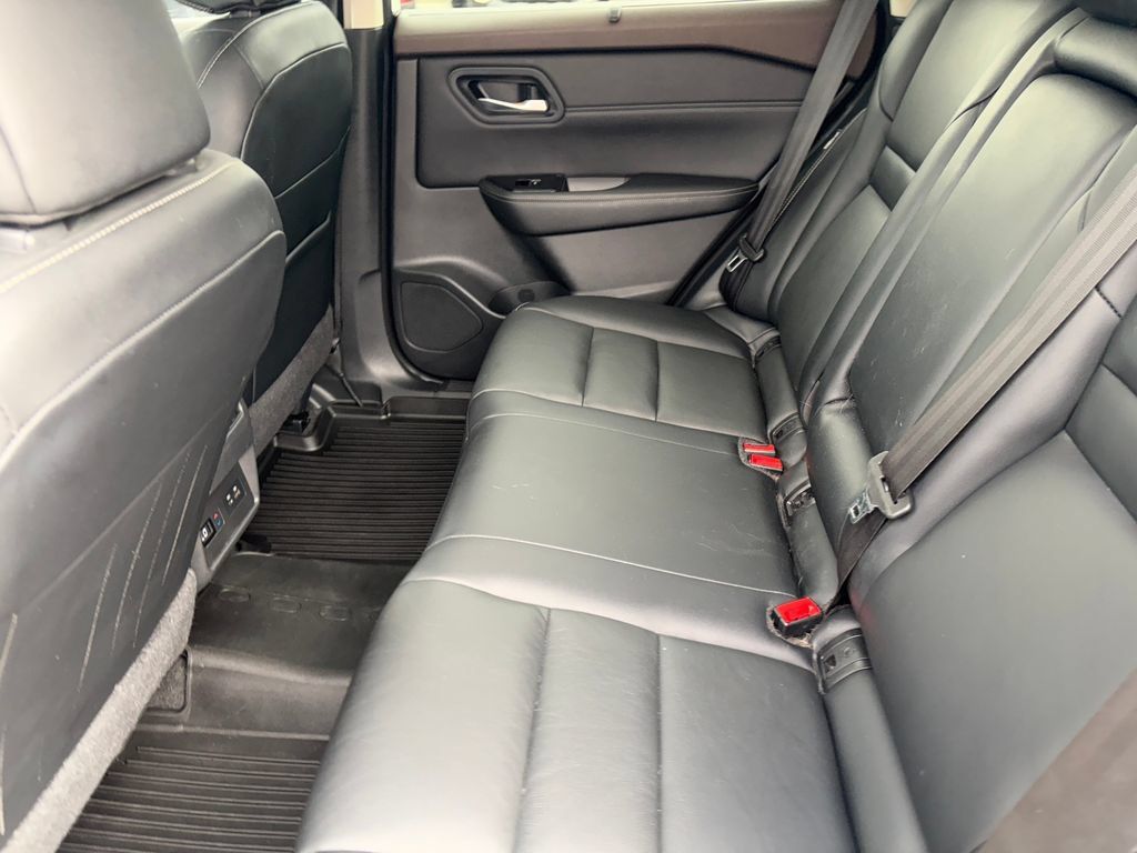 Certified 2023 Nissan Rogue SL w/ SL Premium Package FWD image 23