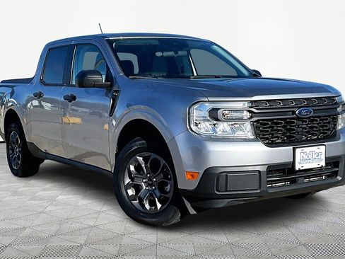 Certified 2024 Ford Maverick XLT w/ Equipment Group 300A Standard image 12