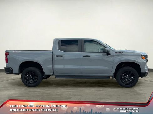 Used 2024 Chevrolet Silverado 1500 Custom Trail Boss w/ LPO, Dark Essentials Package image 12