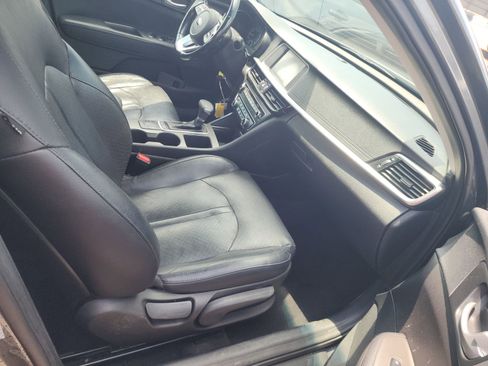 Used 2020 Kia Optima SE FWD image 10