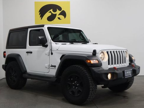 Used 2023 Jeep Wrangler Sport image 6