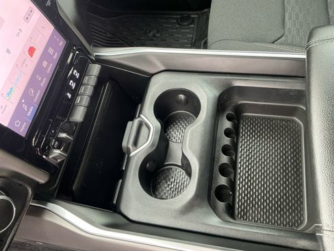 Used 2025 RAM 1500 Big Horn RWD image 15