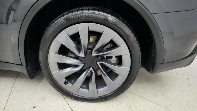 Used 2026 Tesla Model Y AWD image 74