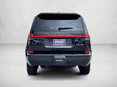 Used 2025 Lexus GX 550 image 4