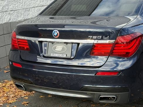 Used 2014 BMW 750Li image 17