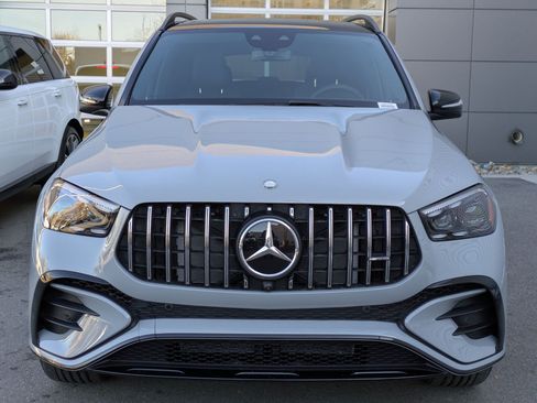 New 2025 Mercedes-Benz GLE 53 AMG 4MATIC image 9