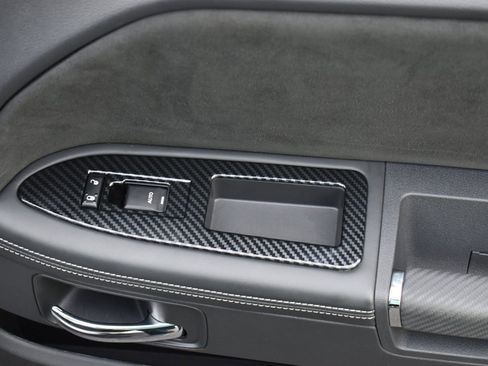 Used 2008 Dodge Challenger SRT8 image 41