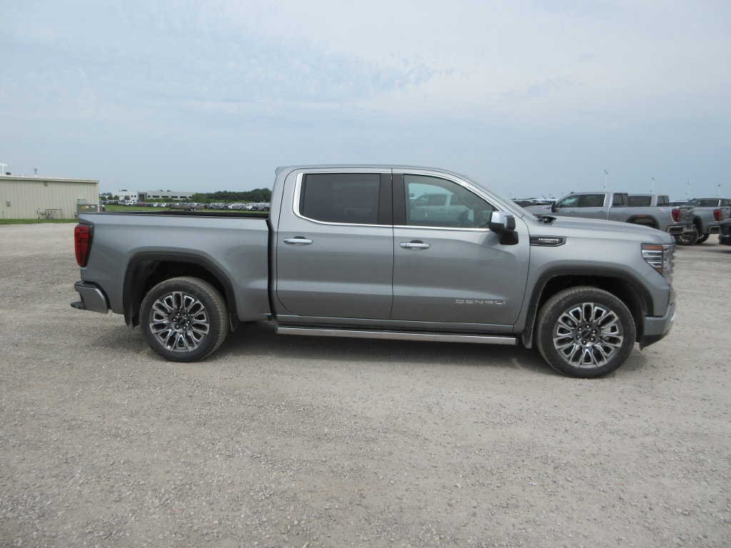 New 2026 GMC Sierra 1500 Denali Ultimate AWD/4WD image 3
