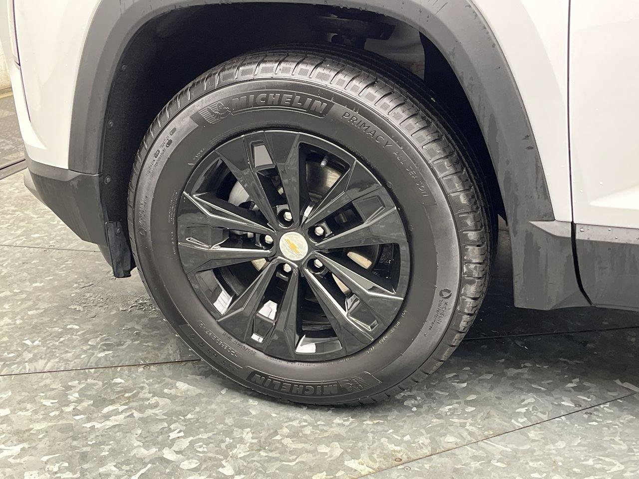 Certified 2026 Chevrolet Equinox LT AWD/4WD image 30