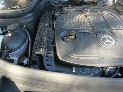 Used 2015 Mercedes-Benz GLK 350 2WD image 59