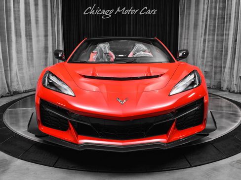 Used 2026 Chevrolet Corvette ZR1 w/ ZR1 Carbon Fiber Aero Package image 7