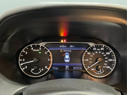 Certified 2025 Nissan Altima 2.5 SR w/ SR Premium Package AWD/4WD image 17