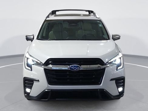 Used 2023 Subaru Ascent Limited w/ Technology Package image 2