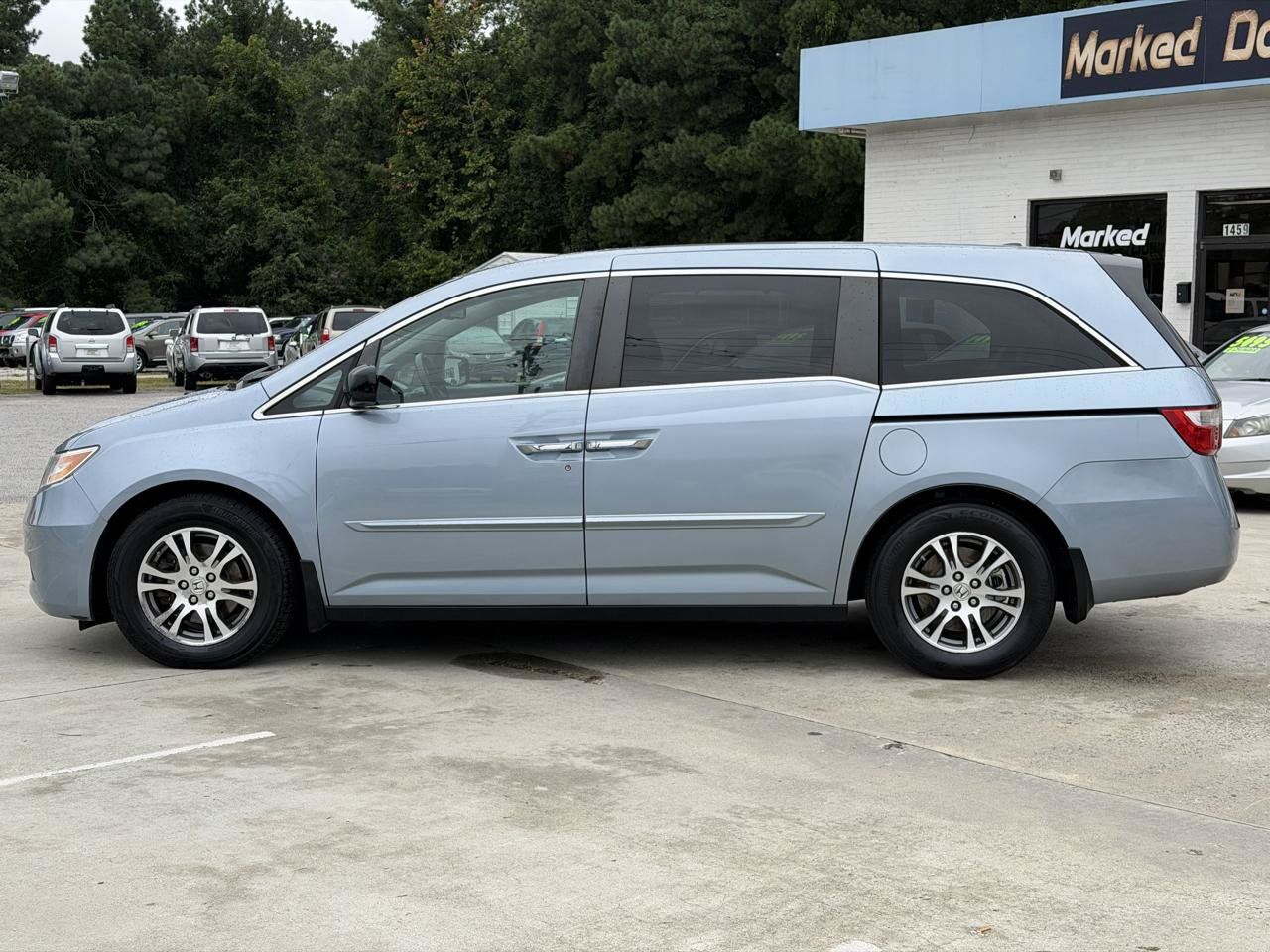 Used 2011 Honda Odyssey EX-L image 9