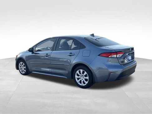 Used 2024 Toyota Corolla LE FWD image 3
