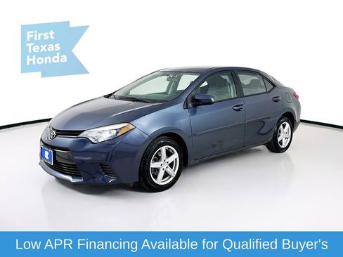 Used 2016 Toyota Corolla LE FWD image 3