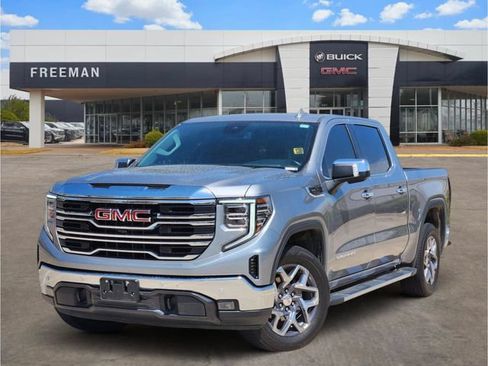 Used 2025 GMC Sierra 1500 SLT w/ SLT Premium Plus Package RWD image 1