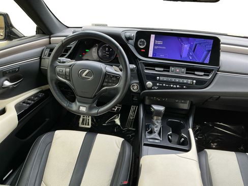 Used 2023 Lexus ES 300h F Sport w/ Accessory Package (Z2) image 15