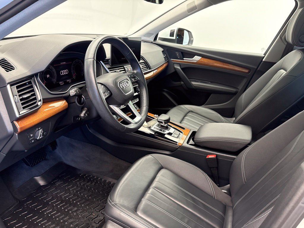 Certified 2023 Audi Q5 2.0T Premium Plus w/ Premium Plus Package AWD/4WD image 8