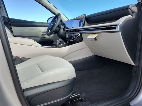 New 2026 Hyundai Tucson SEL image 17