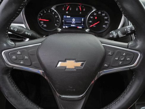 Used 2019 Chevrolet Equinox LT AWD/4WD image 30