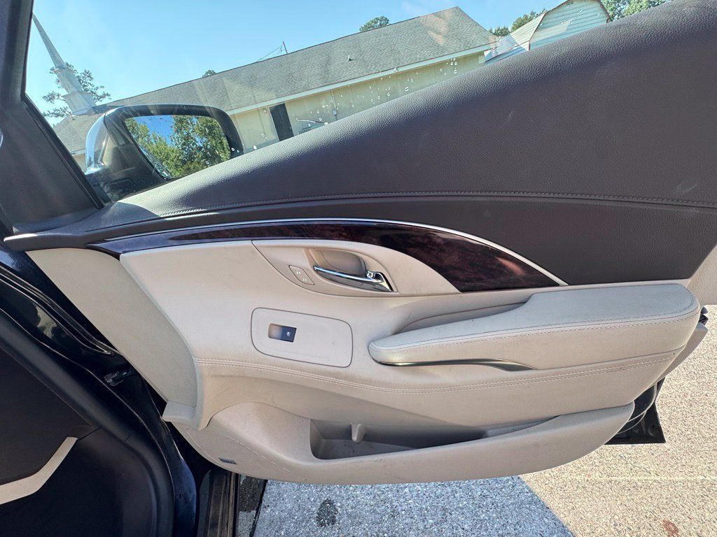 Used 2015 Buick LaCrosse Premium w/ Driver Confidence Package #1 FWD image 20