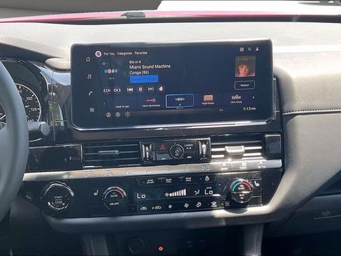 New 2026 Nissan Pathfinder SV w/ SV Premium Package FWD image 6