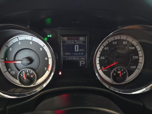 Used 2013 Dodge Durango Crew AWD/4WD image 11
