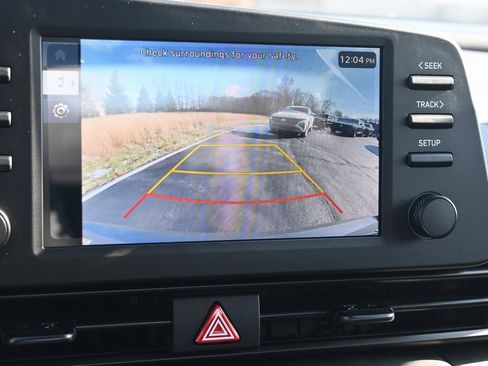 Used 2025 Hyundai Elantra Sport image 20