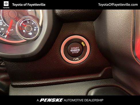 Used 2025 RAM 1500 Laramie image 32