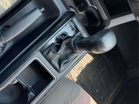 Used 2022 Toyota Tacoma SR w/ SR Convenience Package RWD image 34