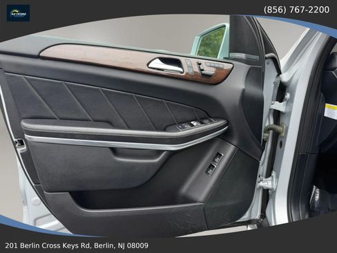 Used 2013 Mercedes-Benz GL 450 4MATIC image 7