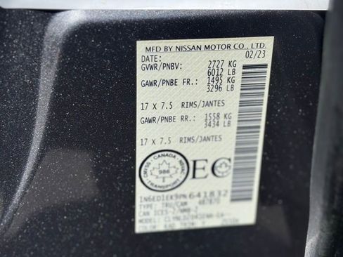 Used 2023 Nissan Frontier PRO-4X AWD/4WD image 9
