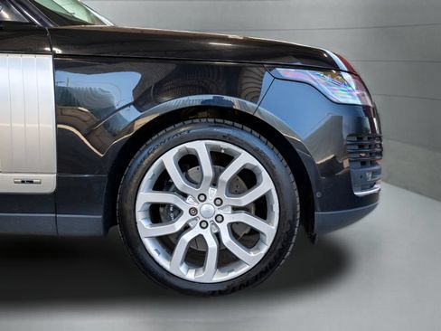 Used 2019 Land Rover Range Rover Long Wheelbase Supercharged AWD/4WD image 10
