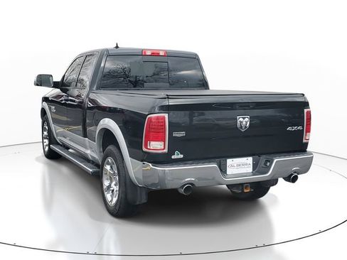 Used 2015 RAM 1500 Laramie w/ Convenience Group AWD/4WD image 3