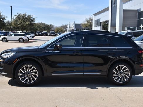 New 2026 Lincoln Corsair Reserve image 11