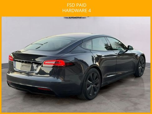 Used 2025 Tesla Model S AWD/4WD image 12