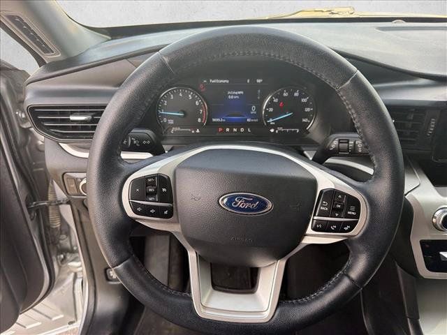 Used 2022 Ford Explorer XLT RWD image 12