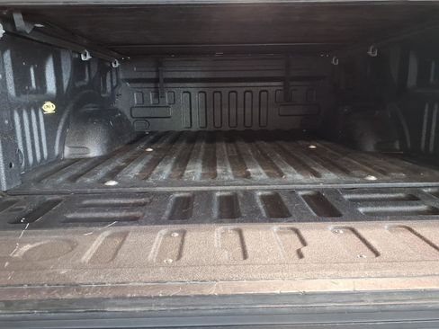 Used 2018 Ford F150 XLT w/ Equipment Group 302A Luxury image 6