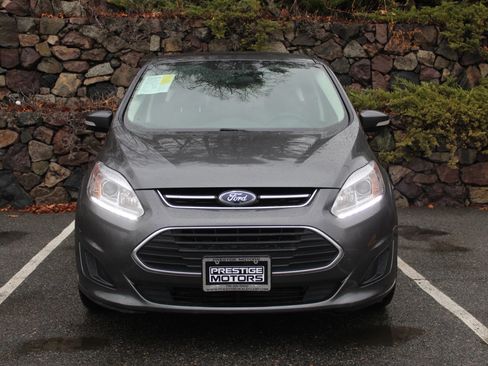 Used 2017 Ford C-MAX Energi SE w/ Cold Weather Package FWD image 3