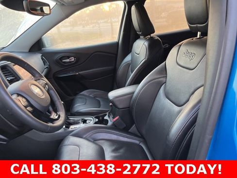 Used 2023 Jeep Cherokee Altitude Lux image 8